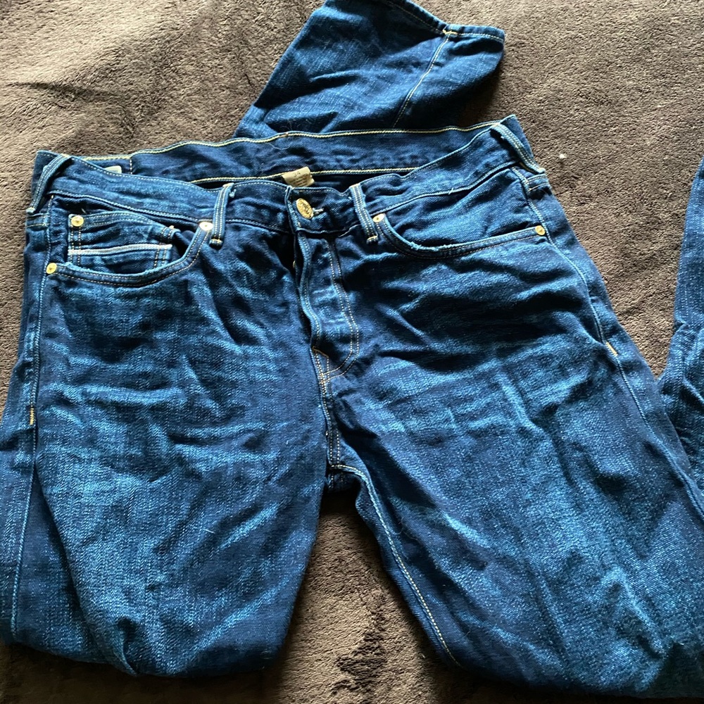 VGUC True Religion Rocco button fly jeans